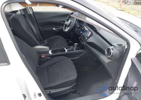 2022 Nissan Kicks Sv Xtronic Cvt из США, поврежденный, VIN 3N1CP5CV9NL481697